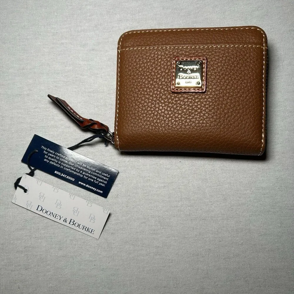 NWT Dooney & Bourke brown pebbled leather zip credit card wallet